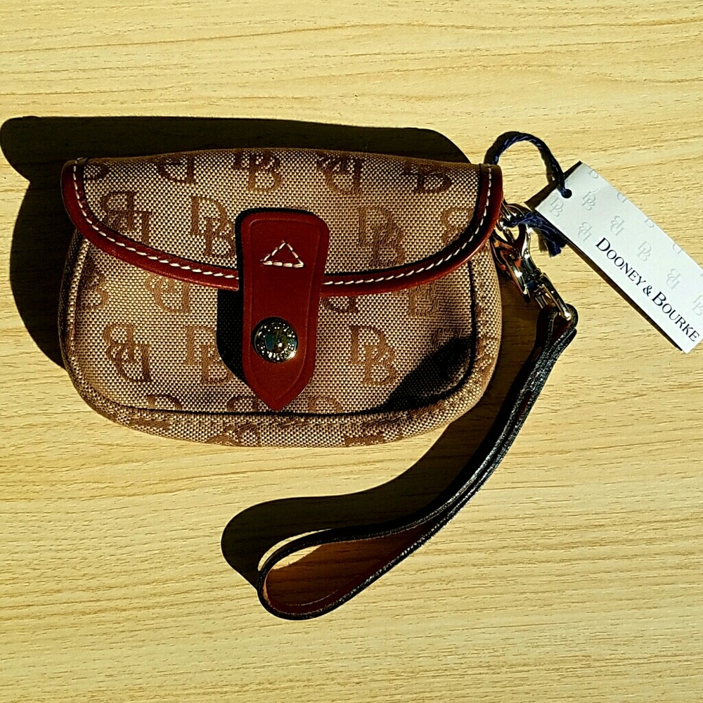 Dooney & Bourke Wristlet